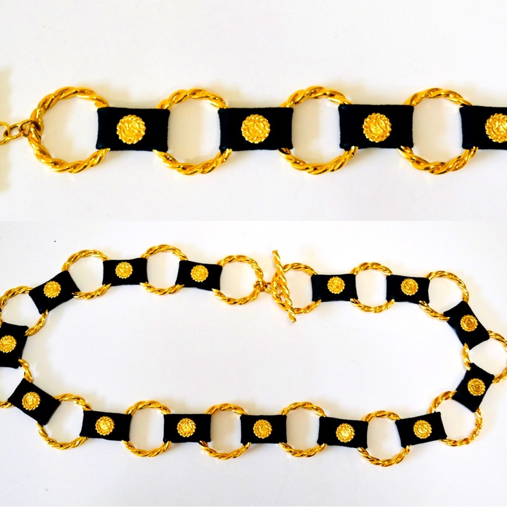 90s Vintage Gold Chain Ring Belt St John Gold Black Leather Ring Adjustable Belt